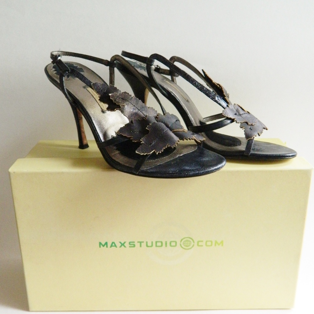 Max Studio Heels - Picture 4 of 8